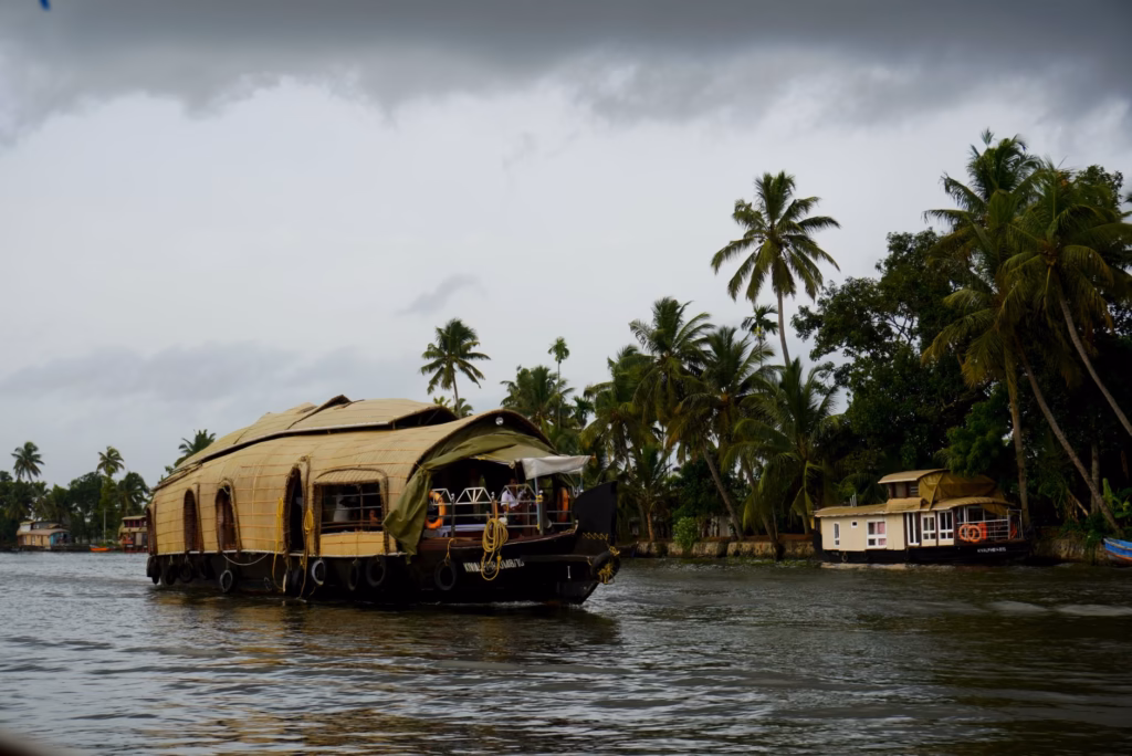 Kerala Travel Guide: Backwaters and Beaches